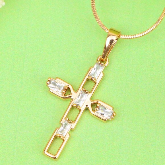 "Rose Gold Cross Pendant with Baguette-Cut White Stones Design, XPPT1607 - Picture 1 of 12